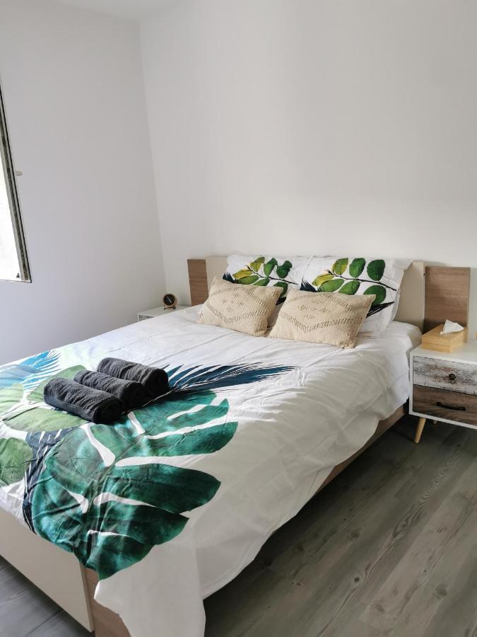 Athome - Appart-Hotel With Private Parking Esch an der Alzette Exterior foto